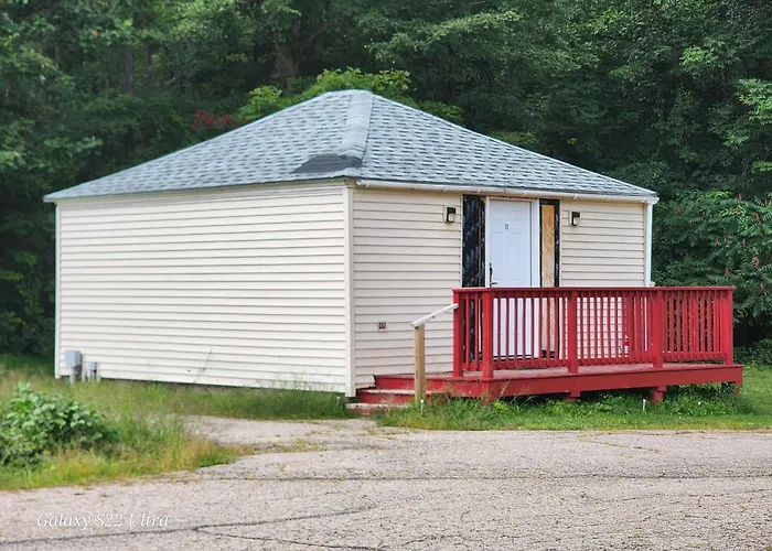 The Villager Motel