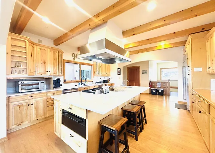 H7 At Hope Mountain -- 6-Bedroom Retreat Home At Allenspark Colorado Home