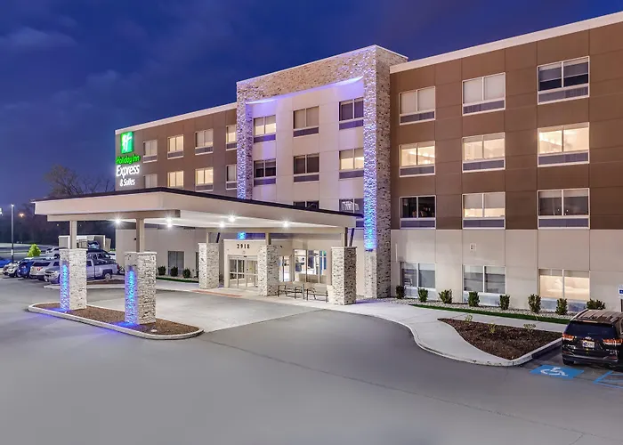 Holiday Inn Express & Suites Hammond By Ihg
