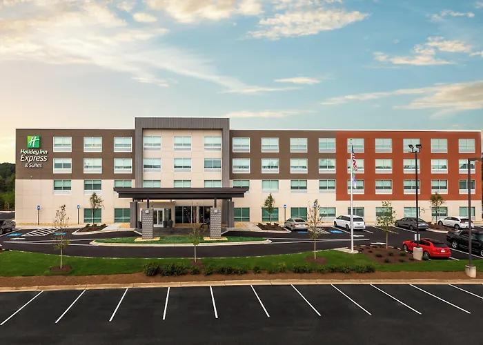 Holiday Inn Express & Suites Gainesville - Lake Lanier Area By Ihg