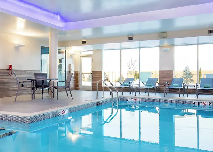 Fairfield Inn & Suites By Marriott Boston Walpole