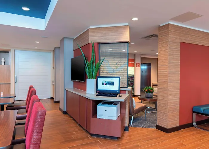 Towneplace Suites By Marriott Louisville North