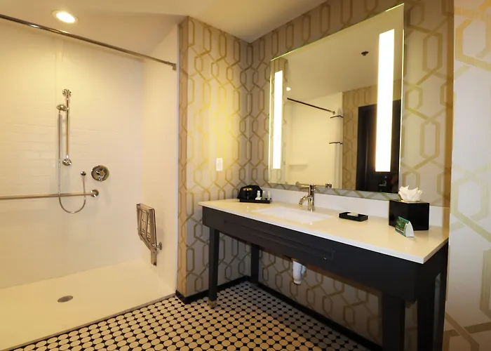 Hotel Indigo - Kansas City Downtown By Ihg