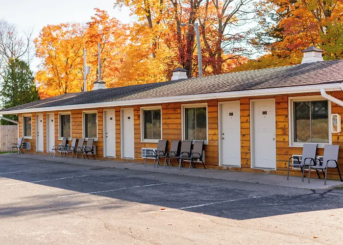 Alger Falls Motel