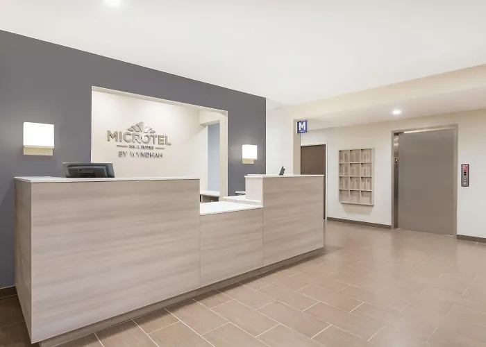 Microtel Inn & Suites By Wyndham Springville
