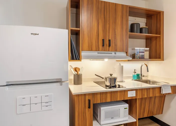 Uptown Suites Extended Stay Charlotte Nc - Concord