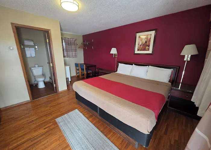 Eastwood Inn Of Wadena