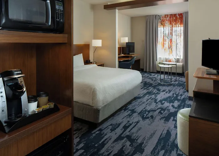 Fairfield Inn & Suites By Marriott Cut Off-Galliano