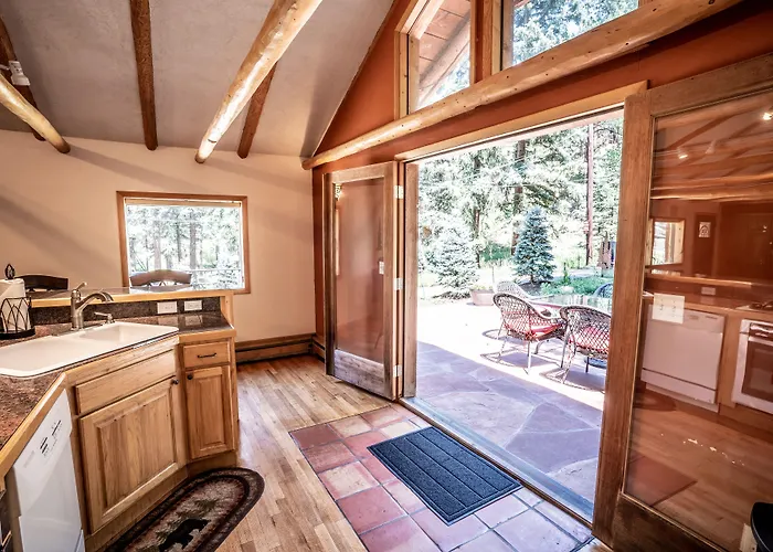 Colorado Bear Creek Cabins