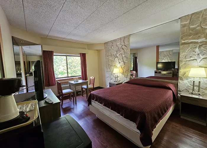 La Mirage Motor Inn