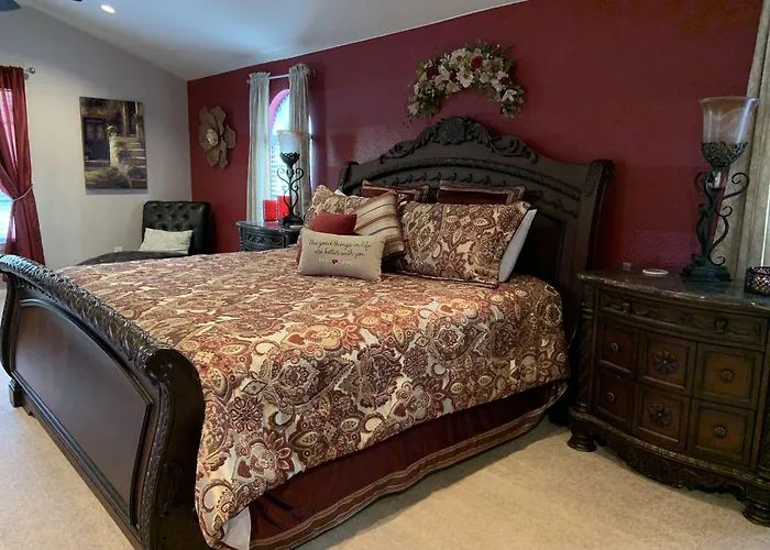 Maple Creek Bed&Breakfast