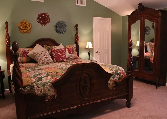 Maple Creek Bed&Breakfast