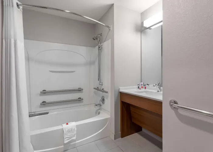 Microtel Inn & Suites By Wyndham Niagara Falls