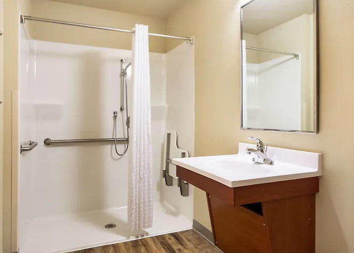 Econo Lodge Burlington I-70