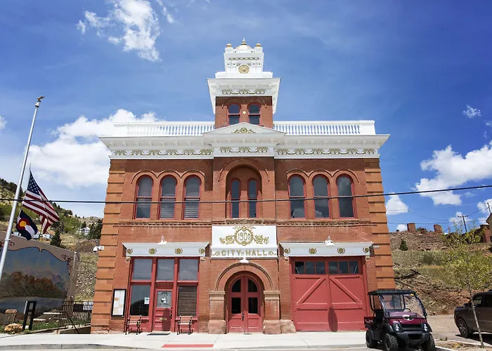 The Victor Hotel
