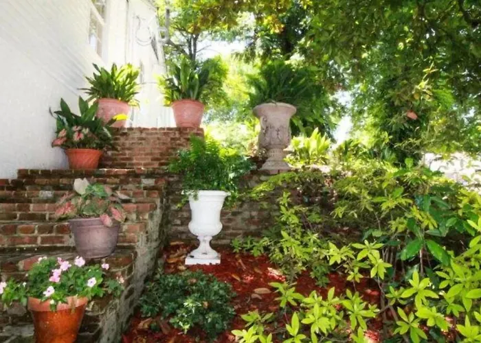 Steele Cottage