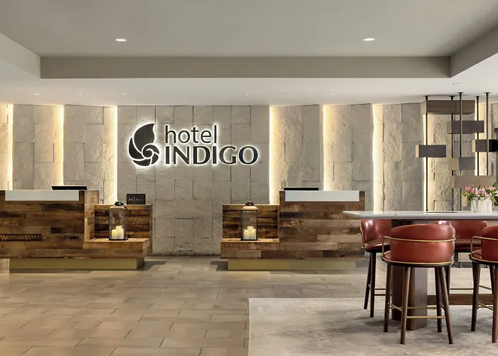 Hotel Indigo Naperville Riverwalk By Ihg