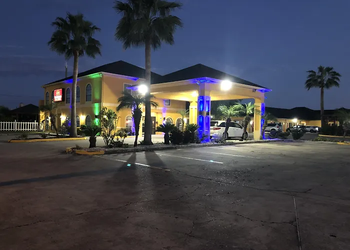Los Fresnos Inn And Suites