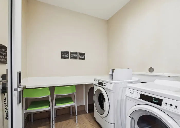 Kozy Hotel Houston North