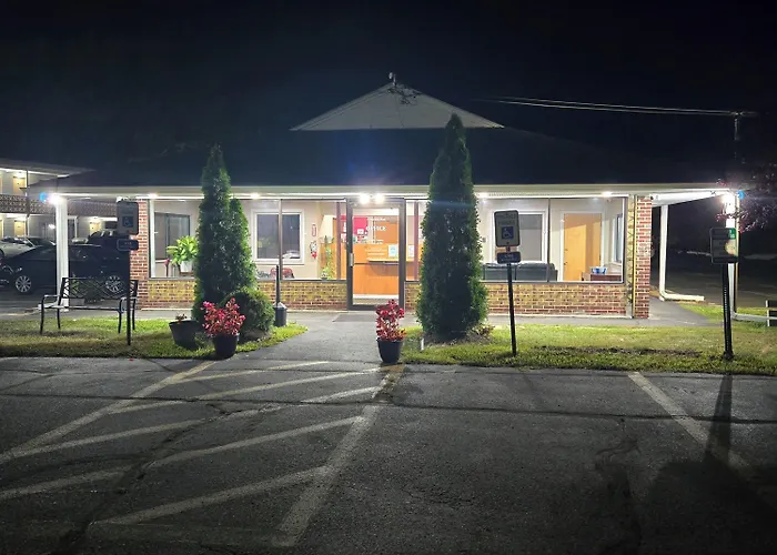 Nashoba Valley Inn & Suites