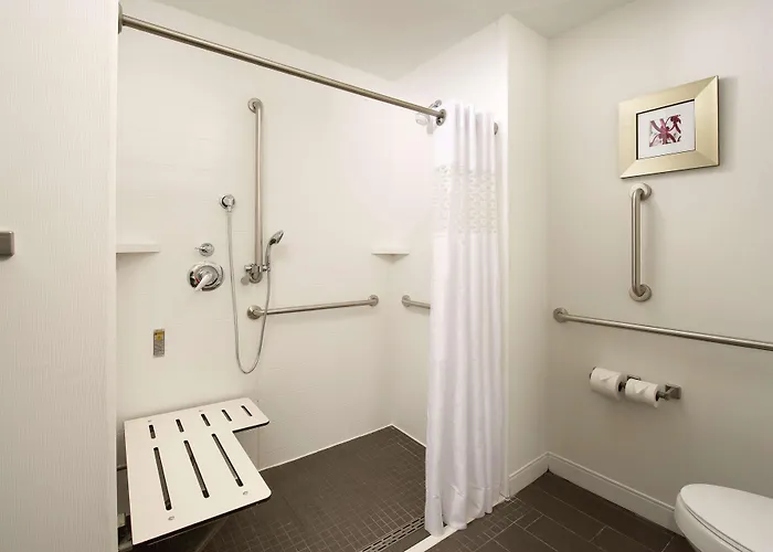 Hampton Inn Louisville East Hurstbourne