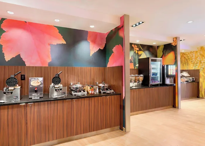 Fairfield Inn & Suites By Marriott Pittsburgh Airport/Robinson Township