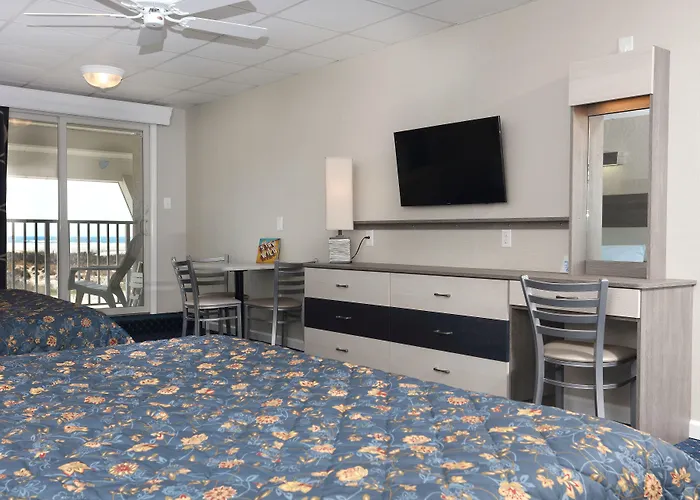 Adventurer Oceanfront Inn