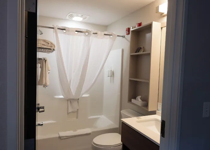 Microtel Inn & Suites By Wyndham Altoona