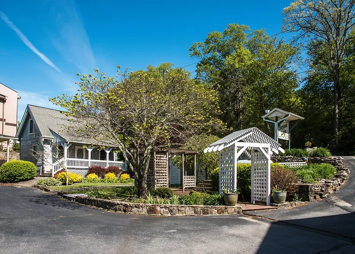 Boxwood Lodge Blowing Rock Near Boone-University