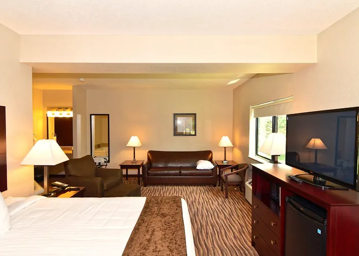 Cobblestone Inn & Suites - Clarion