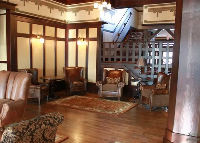 The Sacajawea Hotel
