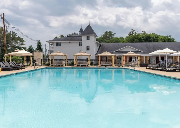 Driftaway Hotel And Pool