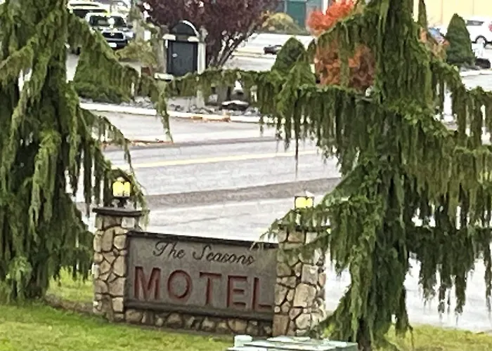 Seasons Motel