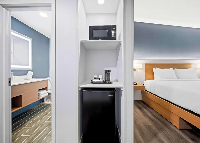 Best Western Niantic - New London, Mystic Area