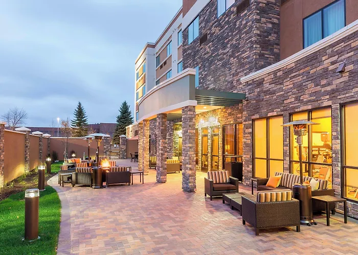 Courtyard By Marriott Bismarck North