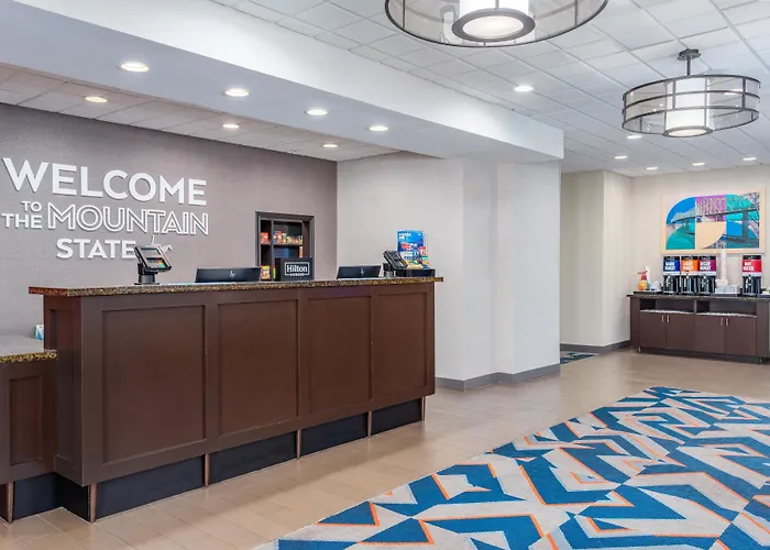 Hampton Inn And Suites Parkersburg Downtown