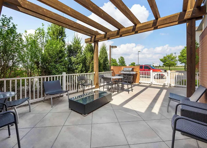 Best Western Plus Patterson Park Inn