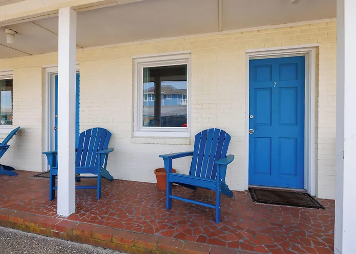 Dolphin Oceanfront Motel - Nags Head