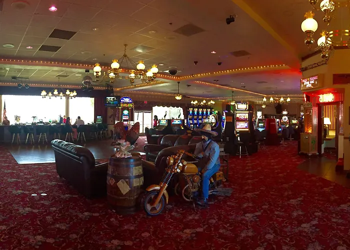 Longstreet Inn & Casino