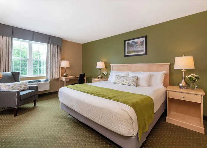 Acadia Inn