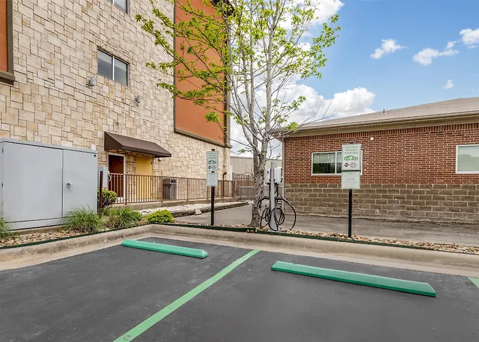 Best Western Plus Jfk Inn & Suites