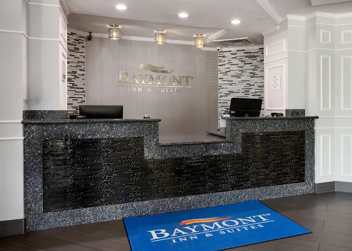 Baymont By Wyndham College Station
