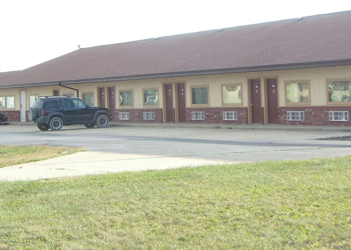 Huggy Bear Motel - Warren