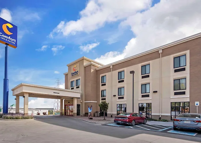Comfort Inn & Suites