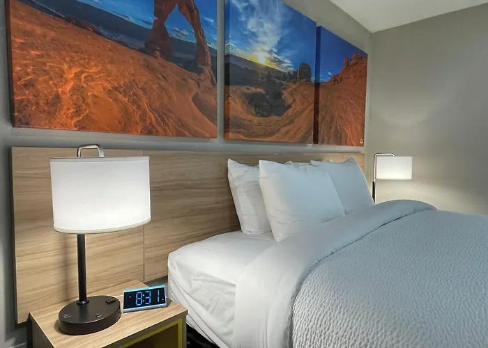 Days Inn By Wyndham Sulphur Springs