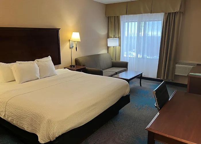Days Inn By Wyndham Duluth Lakewalk