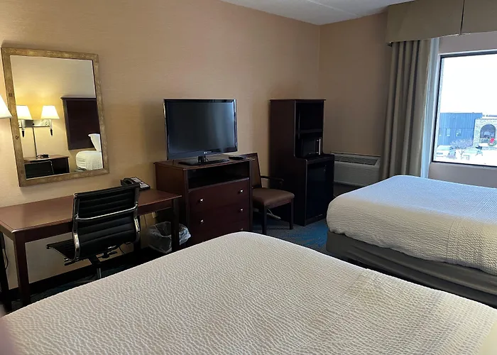Days Inn By Wyndham Duluth Lakewalk