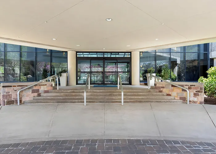 Holiday Inn Express Princeton Southeast By Ihg