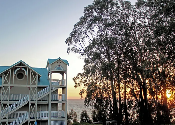 North Cliff Hotel