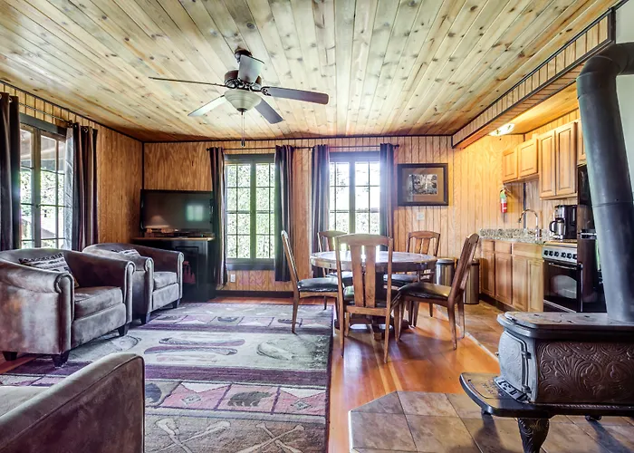 Grand Lake Lodge